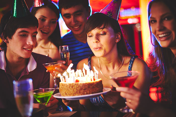 Idéias legais e jogos para festas de aniversário para adolescentes