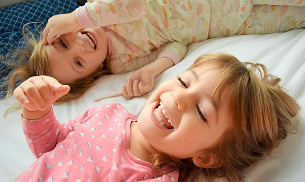 Benefícios das crianças que compartilham quartos