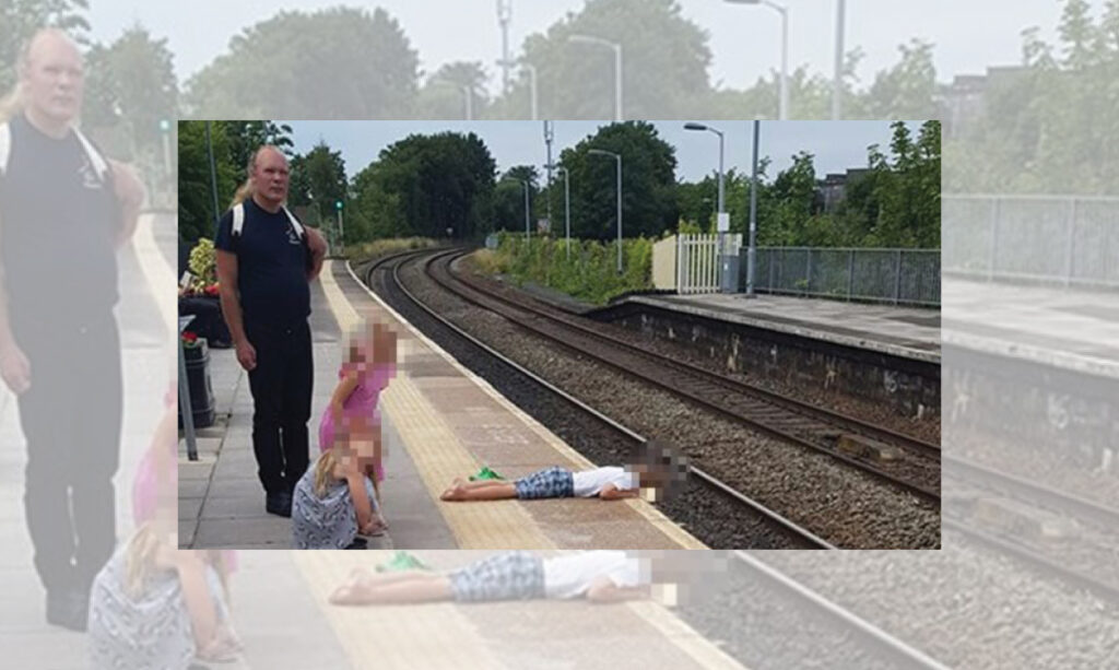 Papai bateu por deixar o filho brincar na borda da plataforma de trem