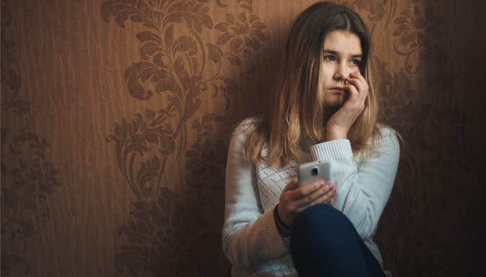 DepressÃ£o estÃ¡ aumentando para meninas adolescentes, e as mÃ­dias sociais podem ser parcialmente culpadas