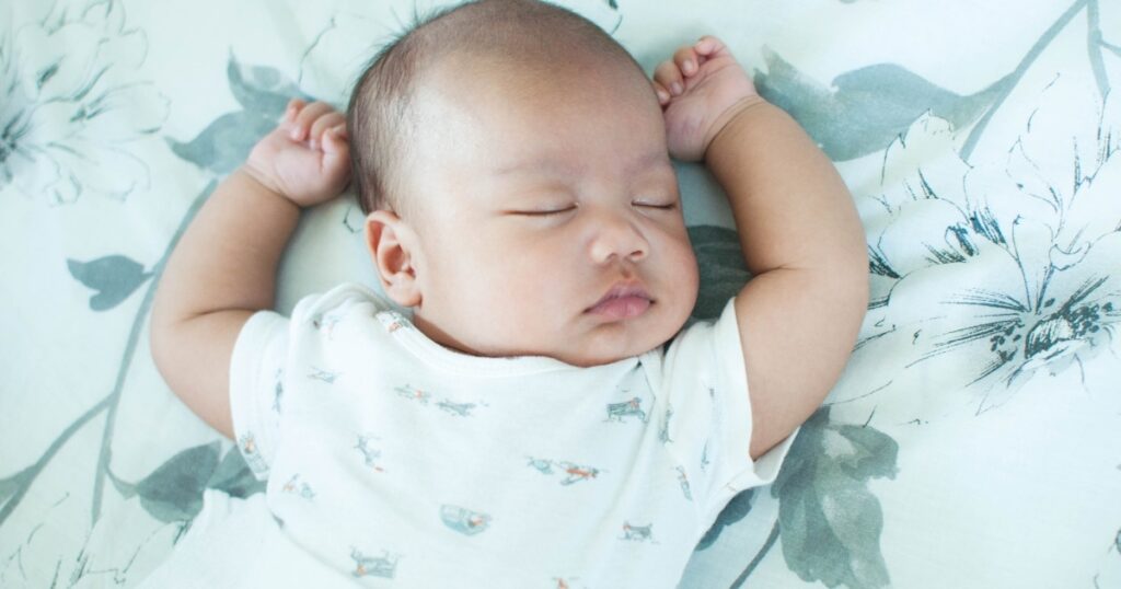 O desenvolvimento e os marcos do seu bebê de 11 semanas